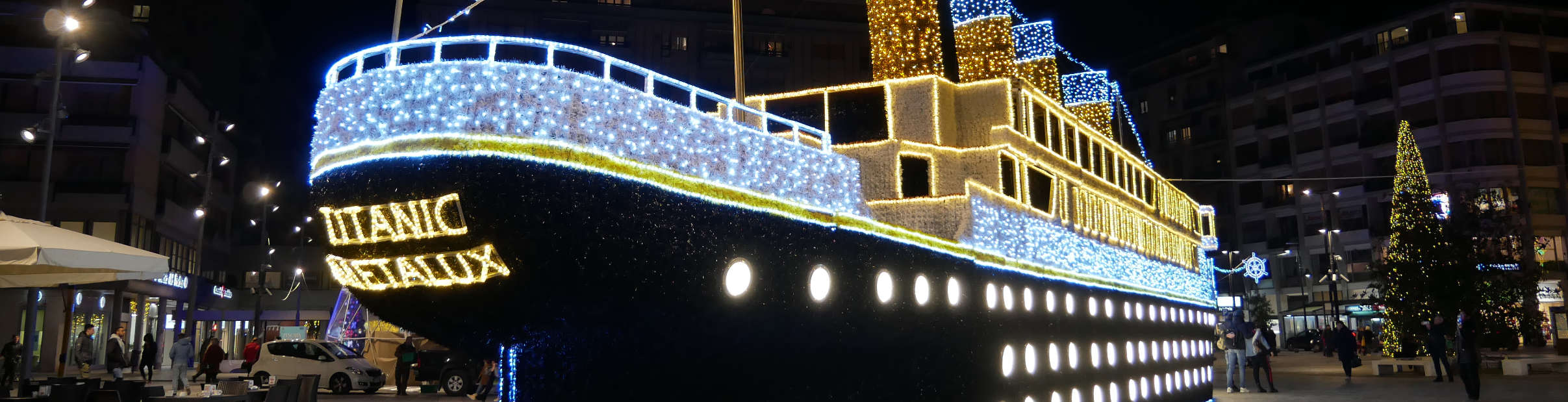 banner titanic